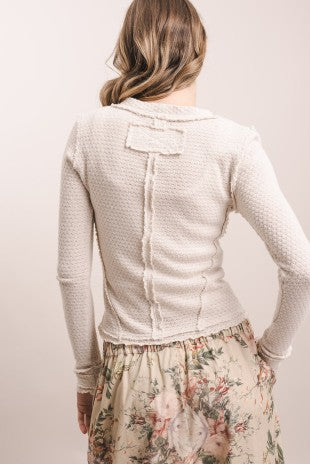 Cardi V Button up