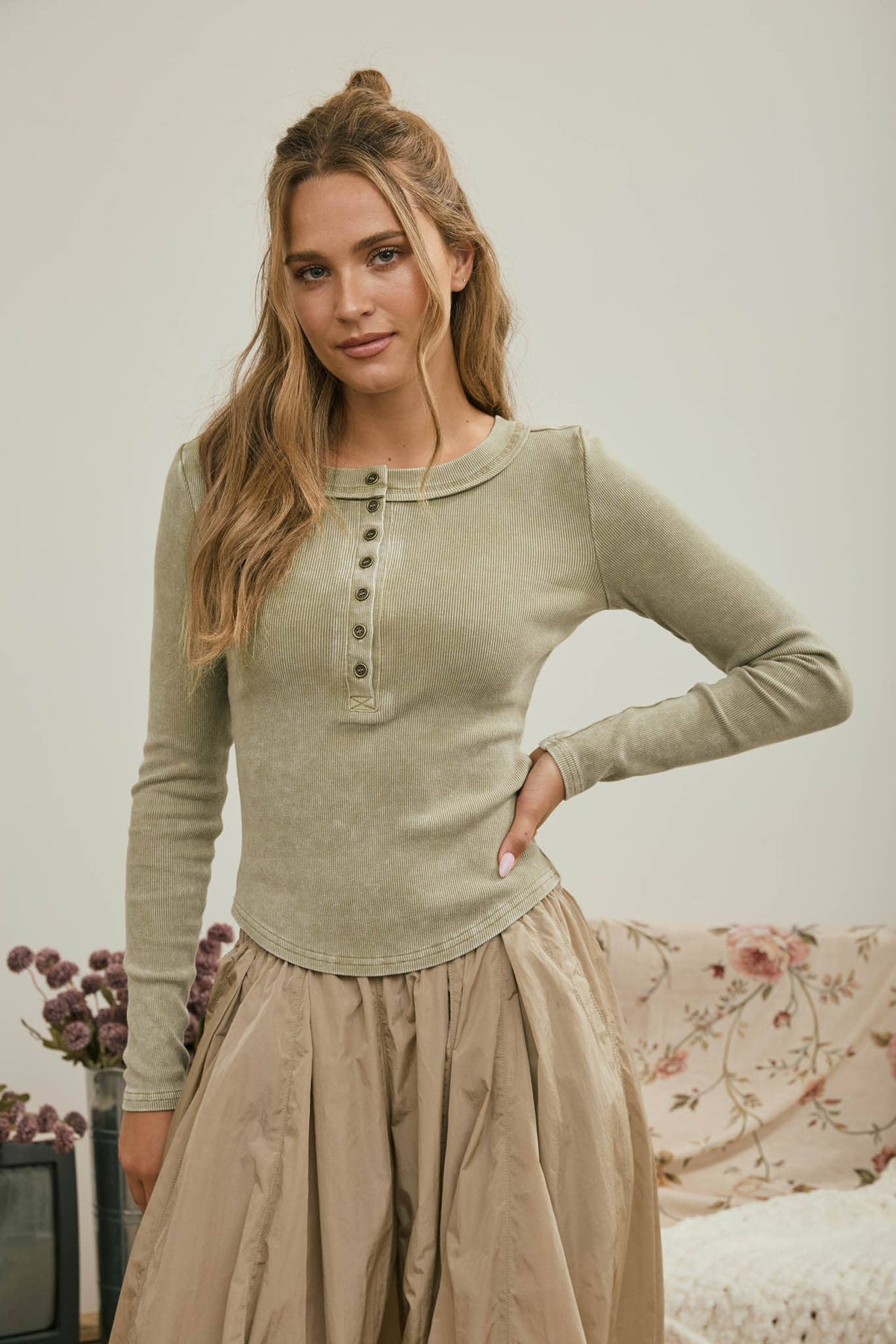 Sally Henley Shirt-LIGHT OLIVE