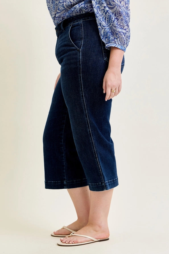 Curvy Gal JB HW Capri Trouser